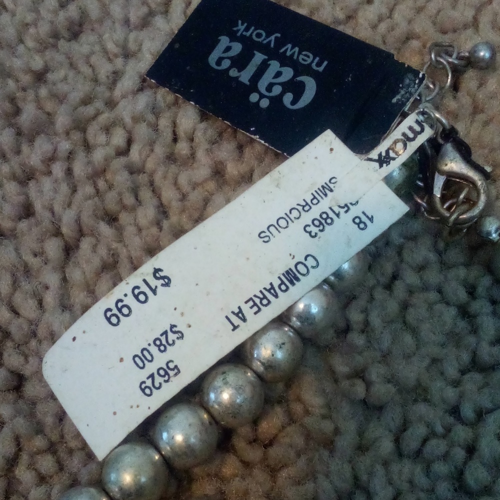 Cara necklace